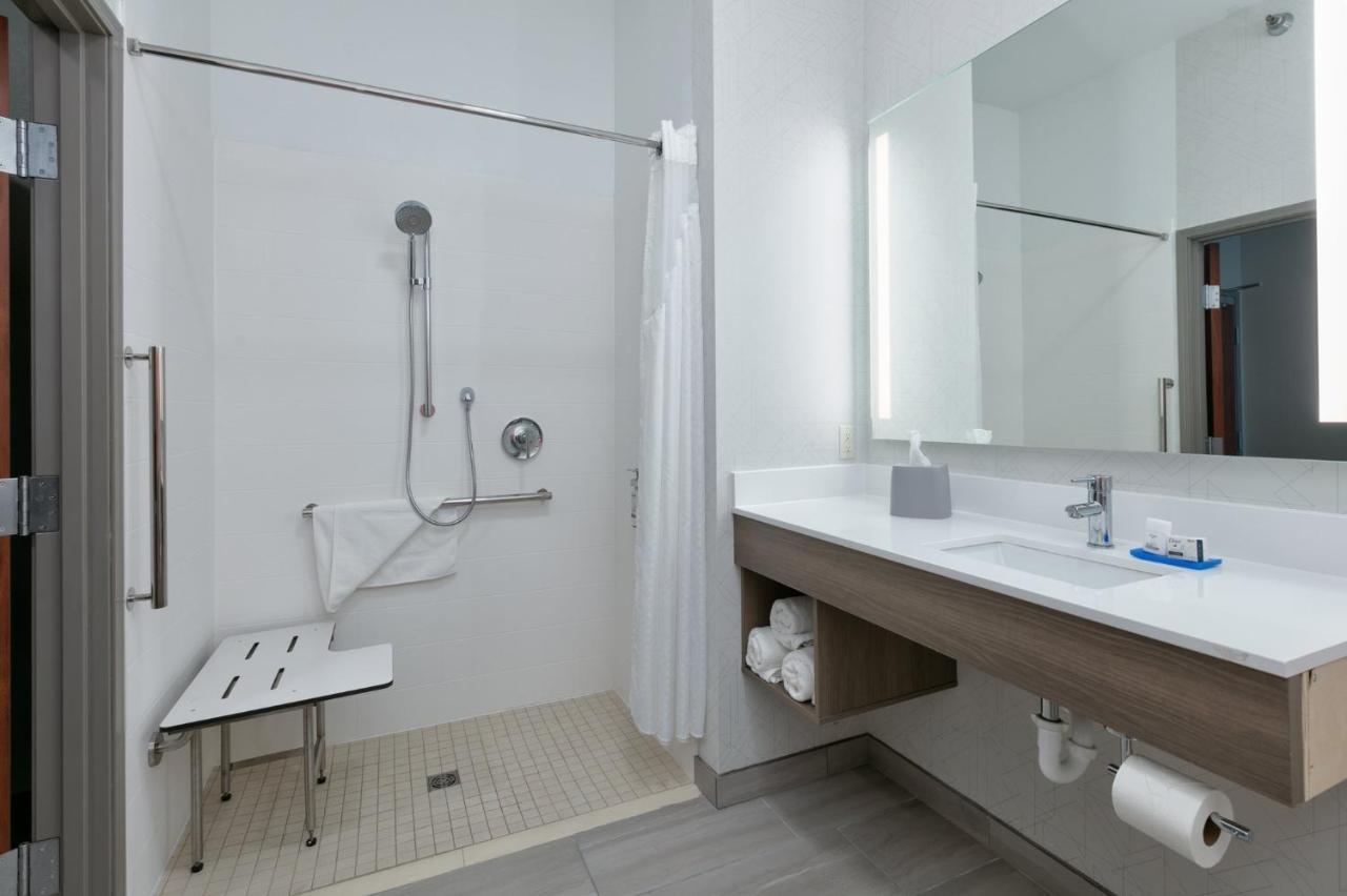 Holiday Inn Express Hotel & Suites Shakopee By Ihg Zewnętrze zdjęcie