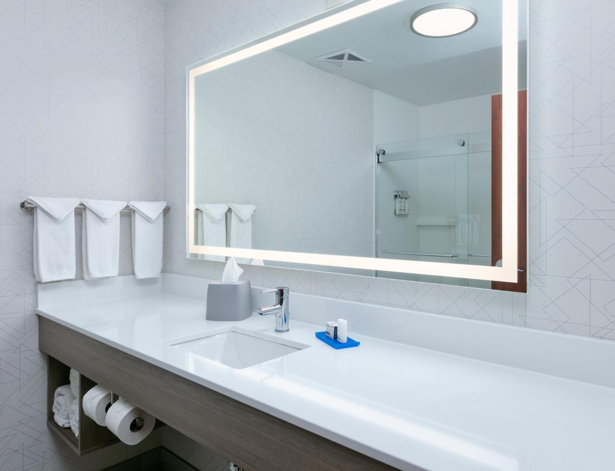 Holiday Inn Express Hotel & Suites Shakopee By Ihg Zewnętrze zdjęcie