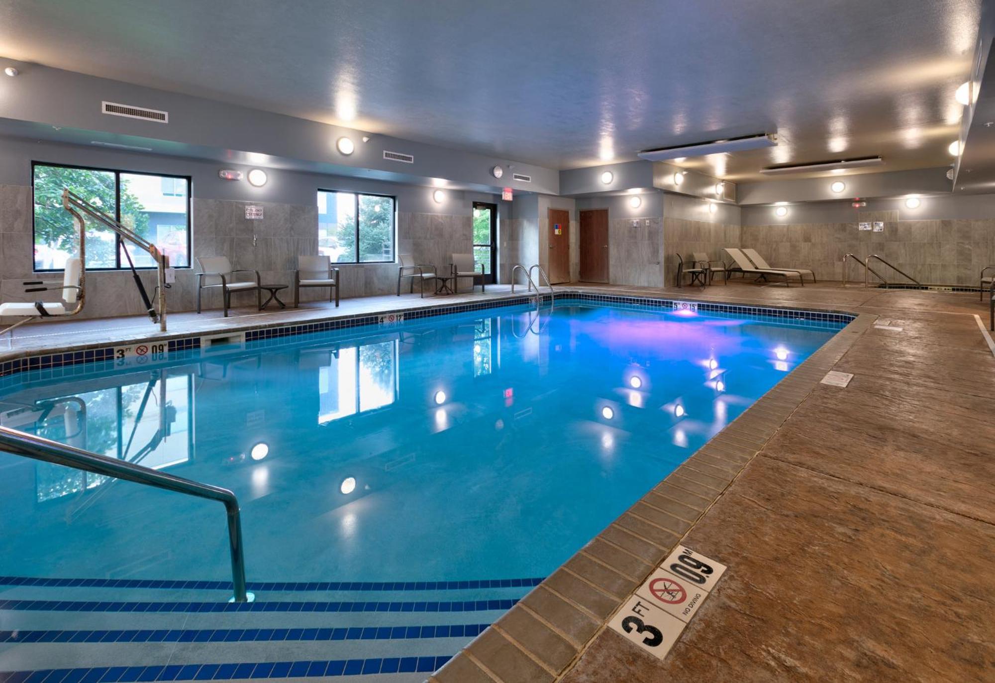 Holiday Inn Express Hotel & Suites Shakopee By Ihg Zewnętrze zdjęcie