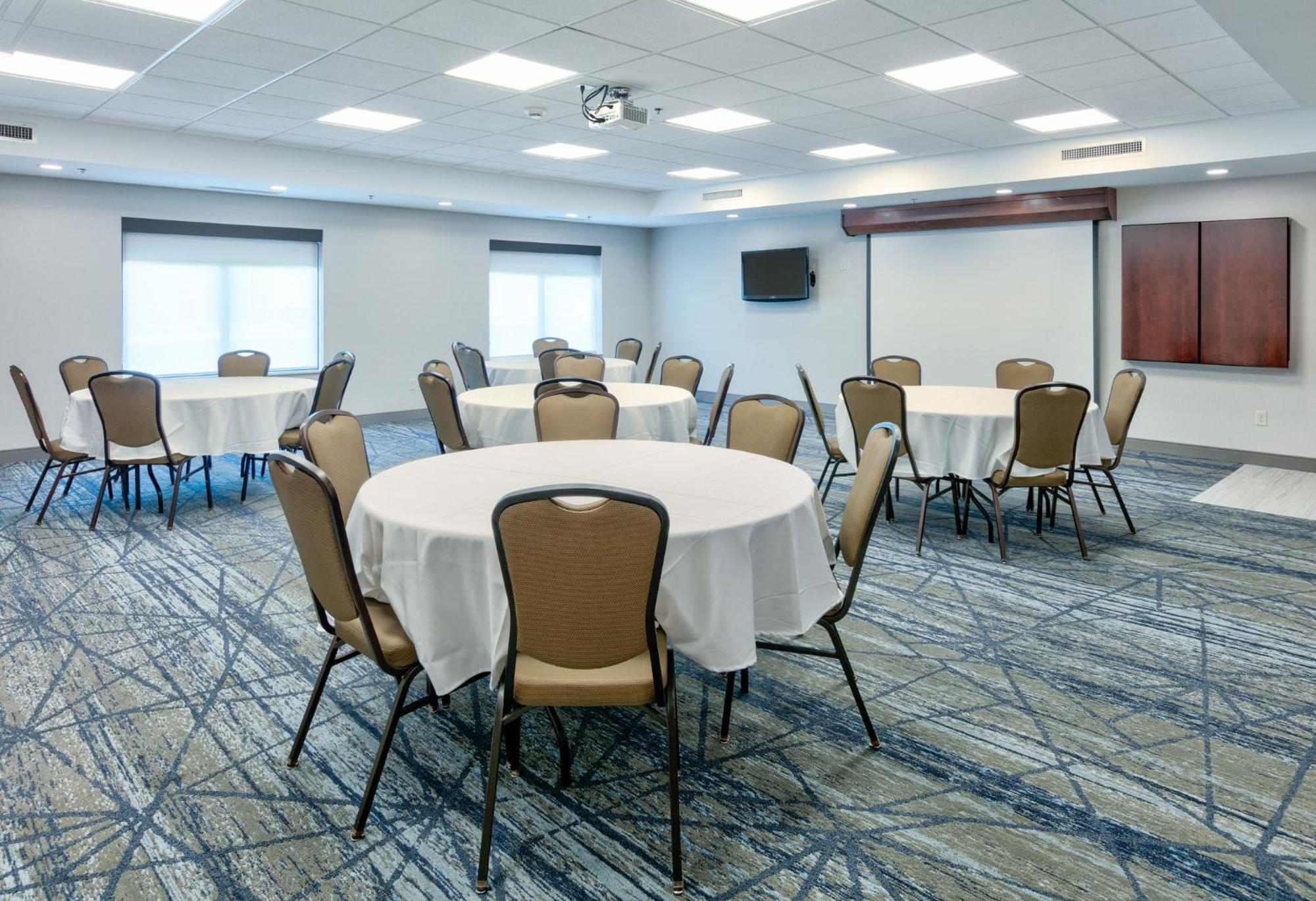 Holiday Inn Express Hotel & Suites Shakopee By Ihg Zewnętrze zdjęcie