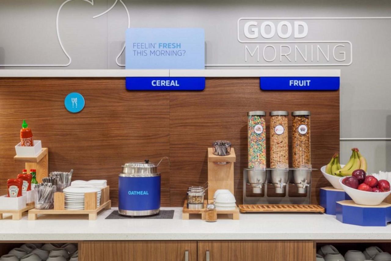 Holiday Inn Express Hotel & Suites Shakopee By Ihg Zewnętrze zdjęcie